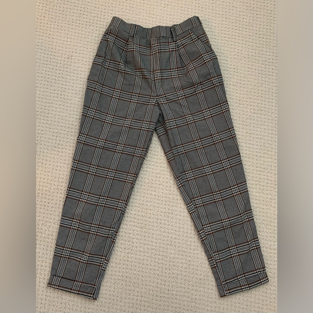 Forever 21 | Fall plaid pants | Brown, black and gray